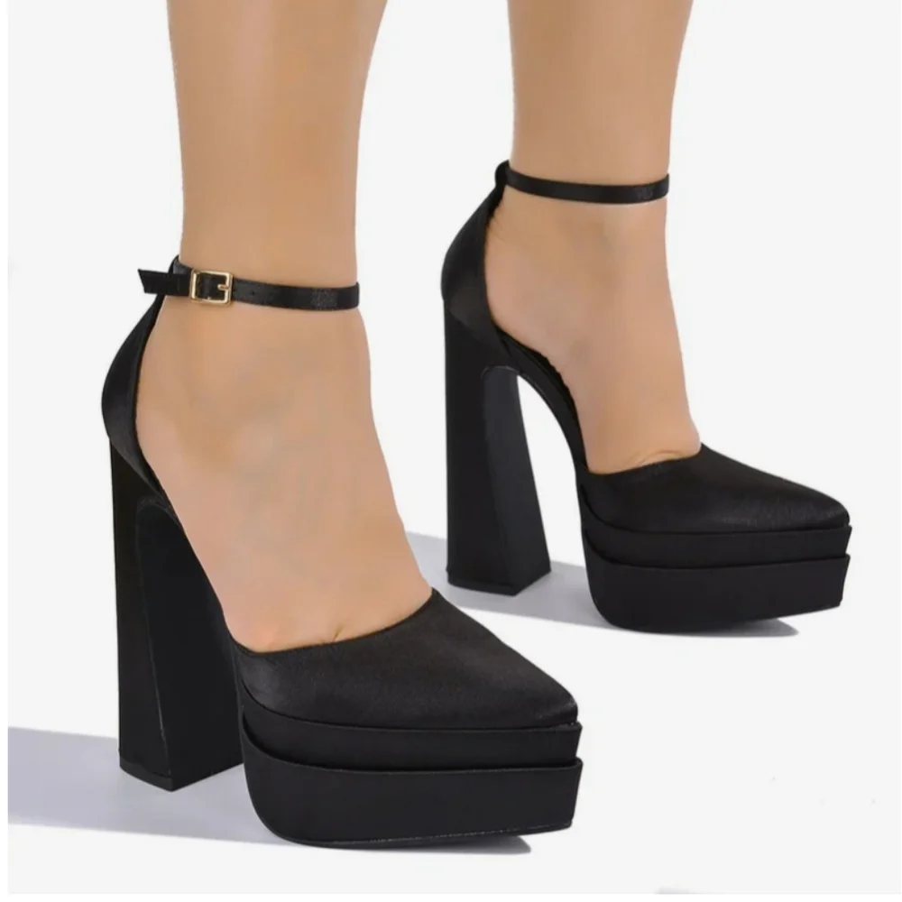 Cape Robbin Snow White High Heels in Black